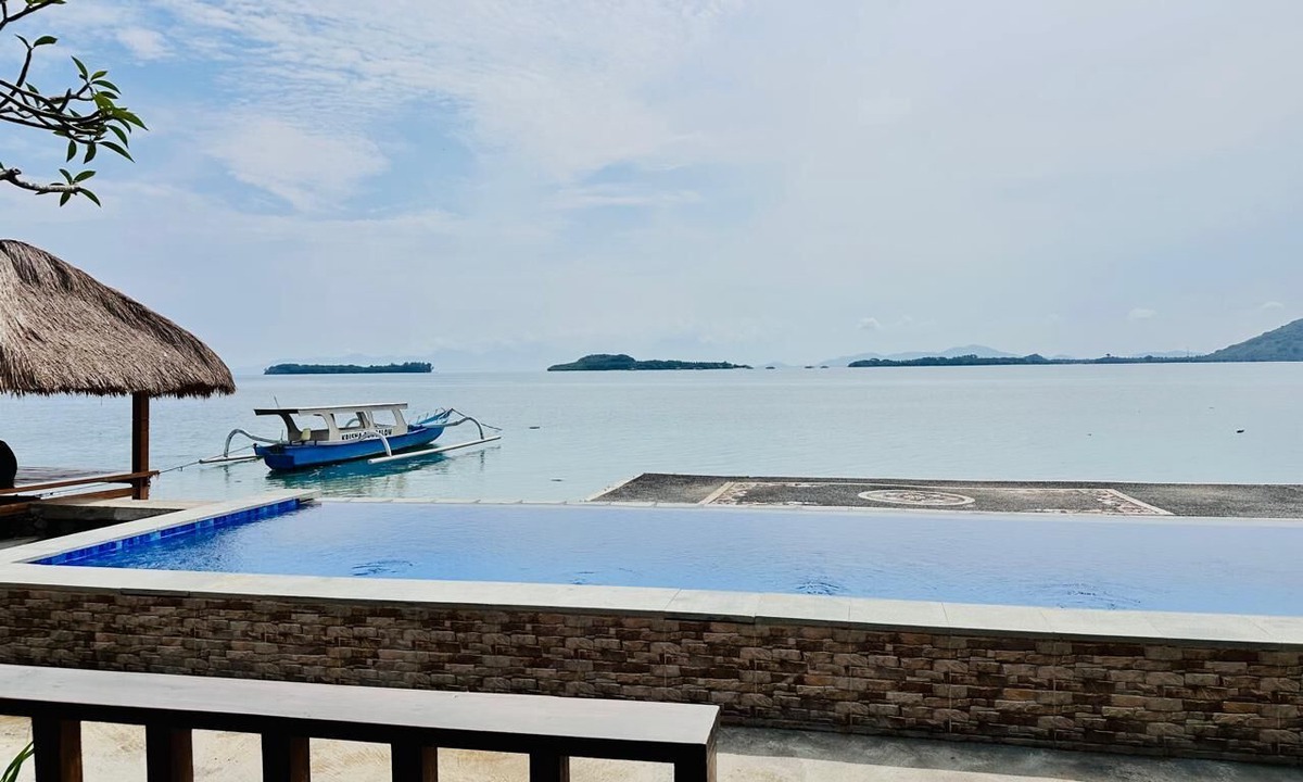 Sekotong Barat House | Krisna Bungalows & Restaurant
