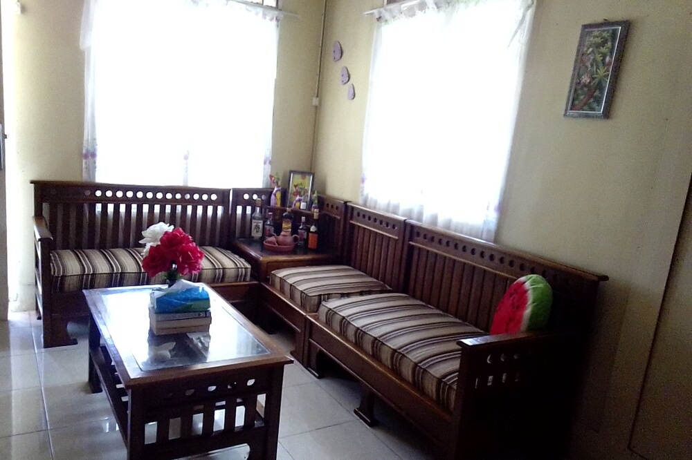 Sinabang House | Simeulue Surf Guest House