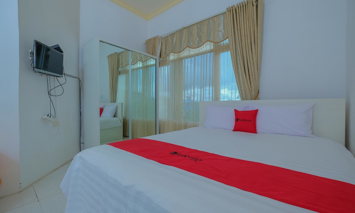 Banjarbaru House | RedDoorz Syariah near Museum Lambung Mangkurat 2