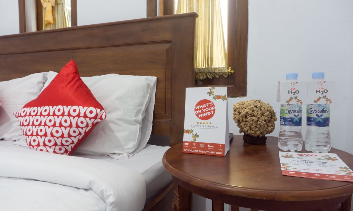 Pacitan Hotel | OYO 801 Hansa Homestay