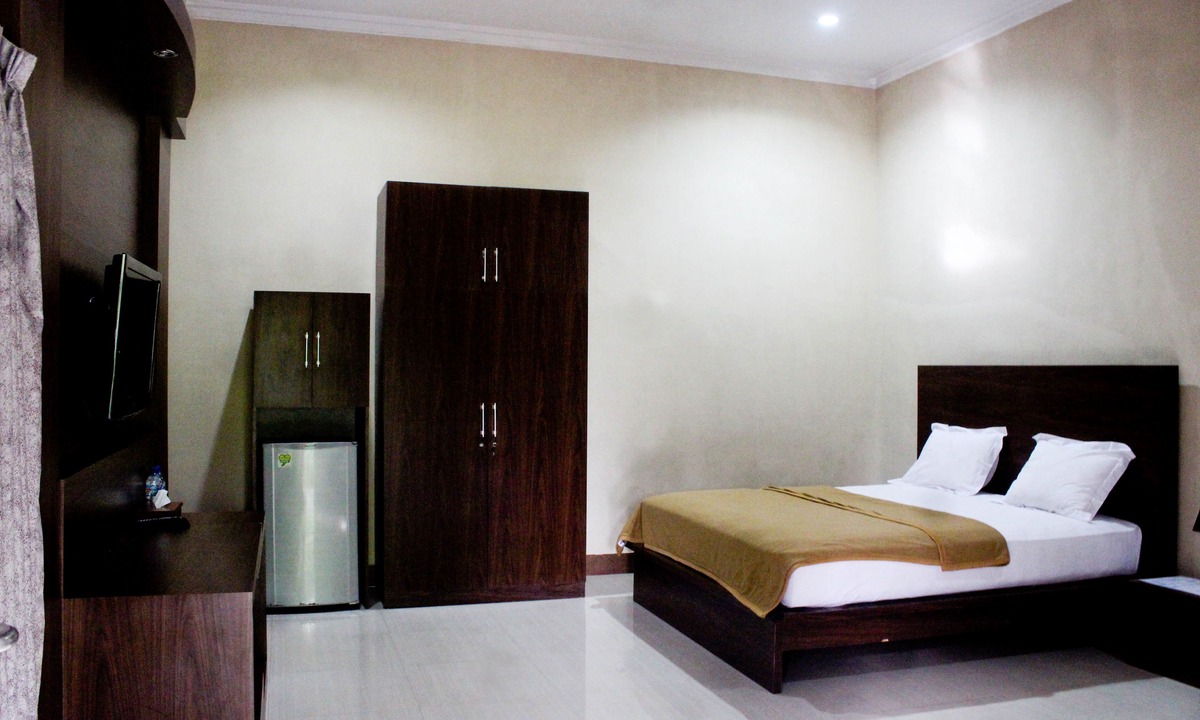 Baubau Hotel | Nirwana Buton Villa