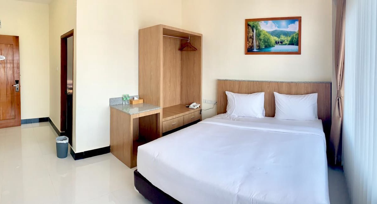 Tanjung Pinang Hotel | Bintan Lumba Lumba Inn