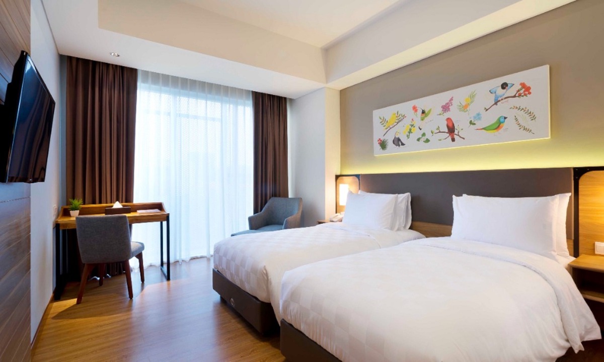 South Tangerang Hotel | Aviary Bintaro