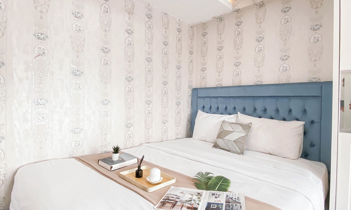 Jatinegara Apartment | White Accent 1Br Near Mall At Bassura City Apartment