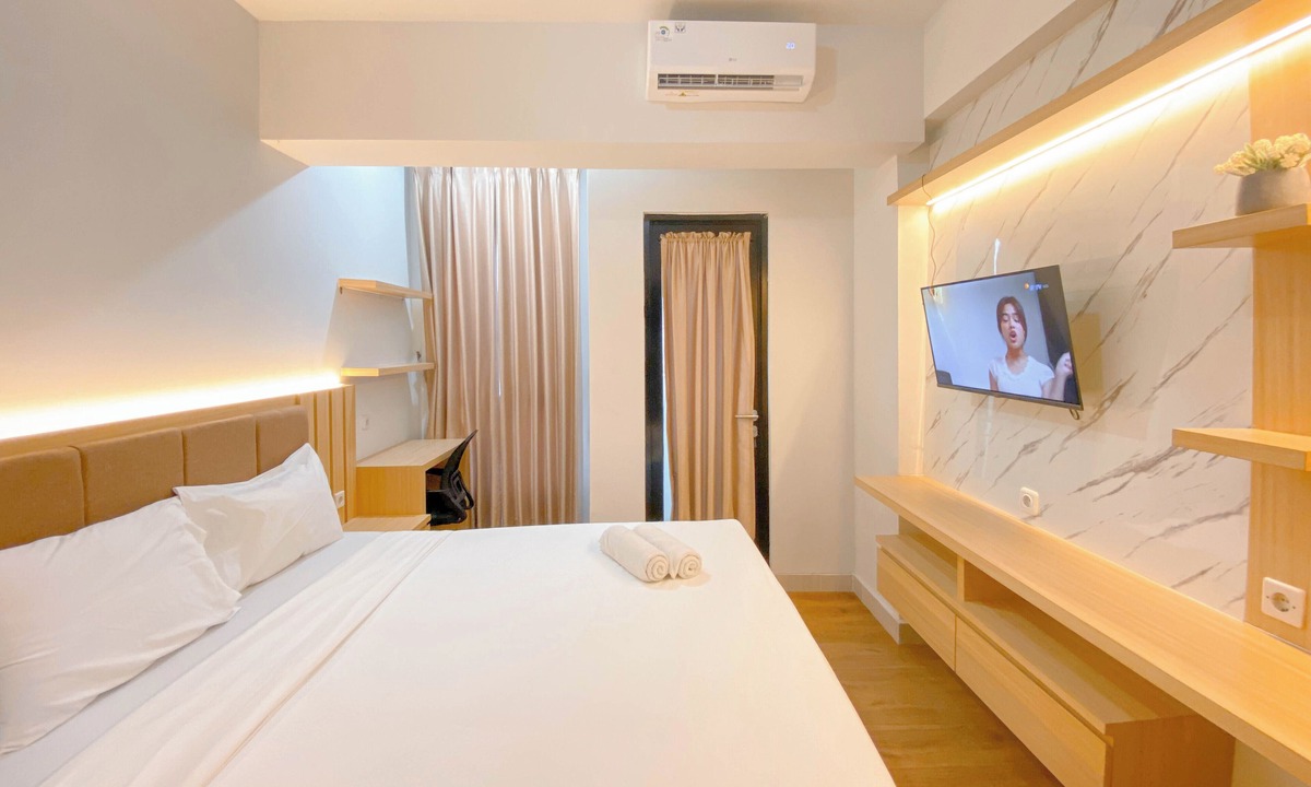 Jatingaleh Apartment | Wooden Nest Studio At The Alton Apartment