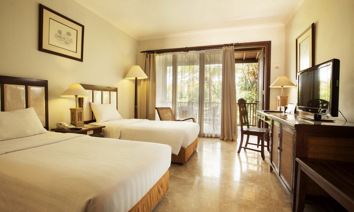 Salatiga Hotel | Laras Asri Resort and SPA