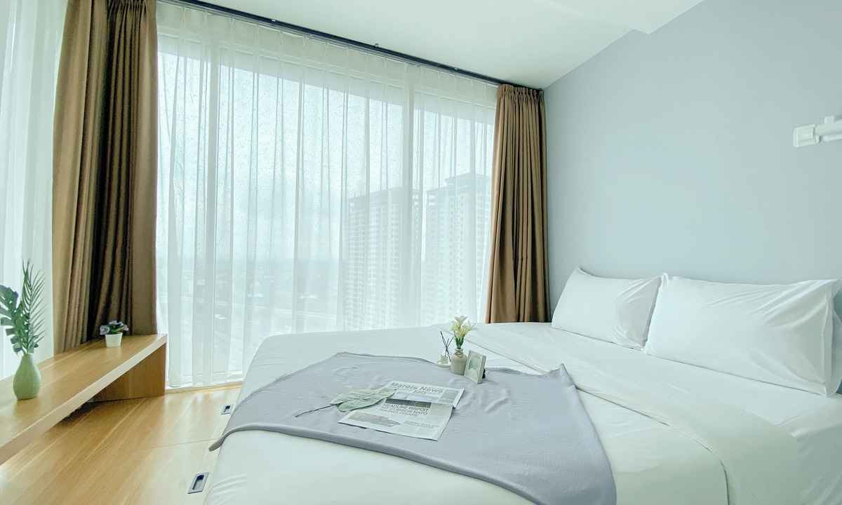 Pekayon Jaya Apartment | Comfort And Spacious 2Br Grand Kamala Lagoon Apartment