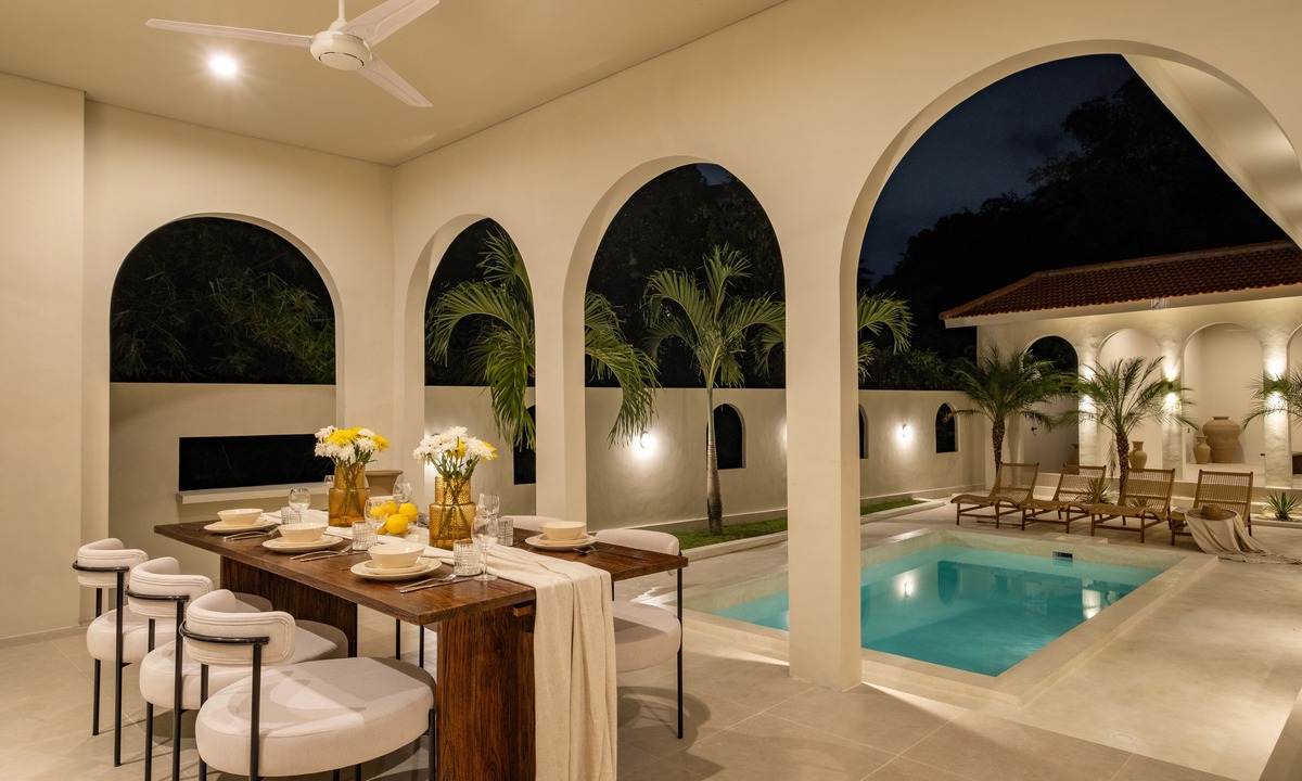 Batu Bolong Villa | Tropical 3BR Villa in Canggu
