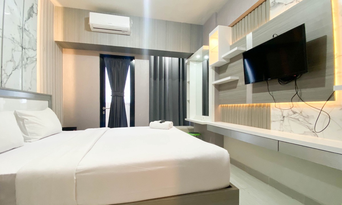 Jatingaleh Apartment | Cozy Stay And Tidy 1Br The Alton Apartment