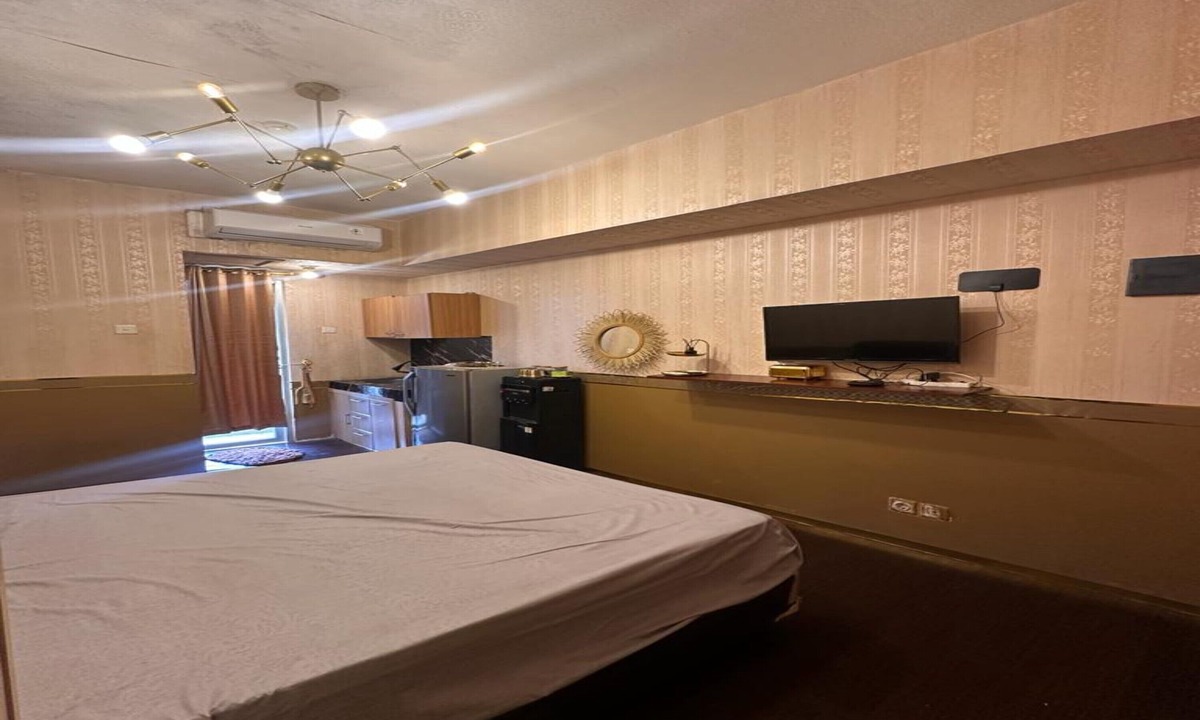Depok Hotel | OYO 93492 Mamiya Rooms