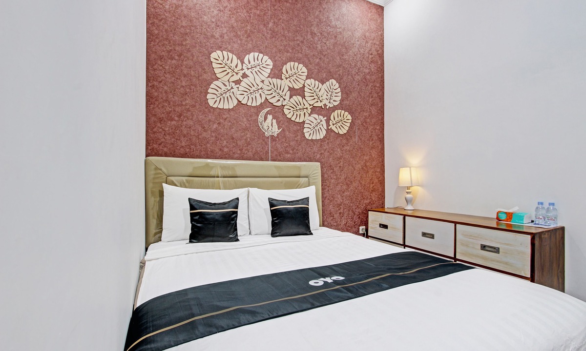 Temanggung Hotel | Capital O 92895 House N Caffe 55