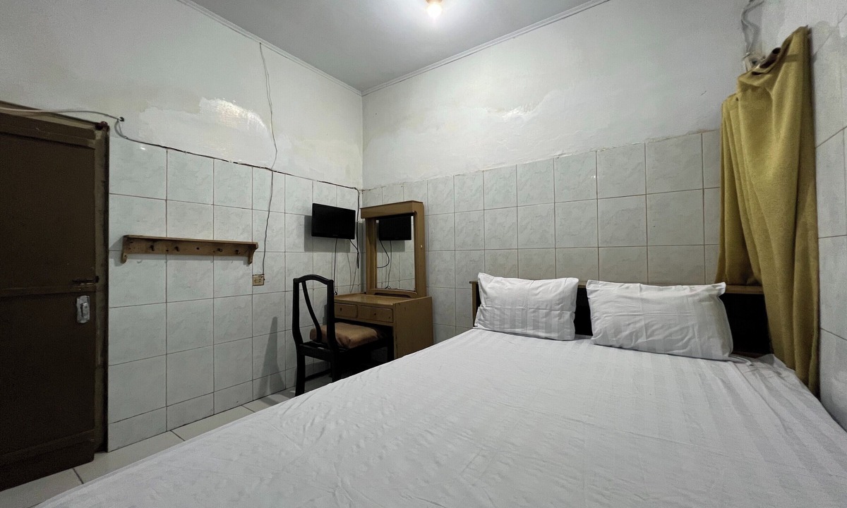 Makassar Hotel | Hotel O Kost Maharaja Near Maros