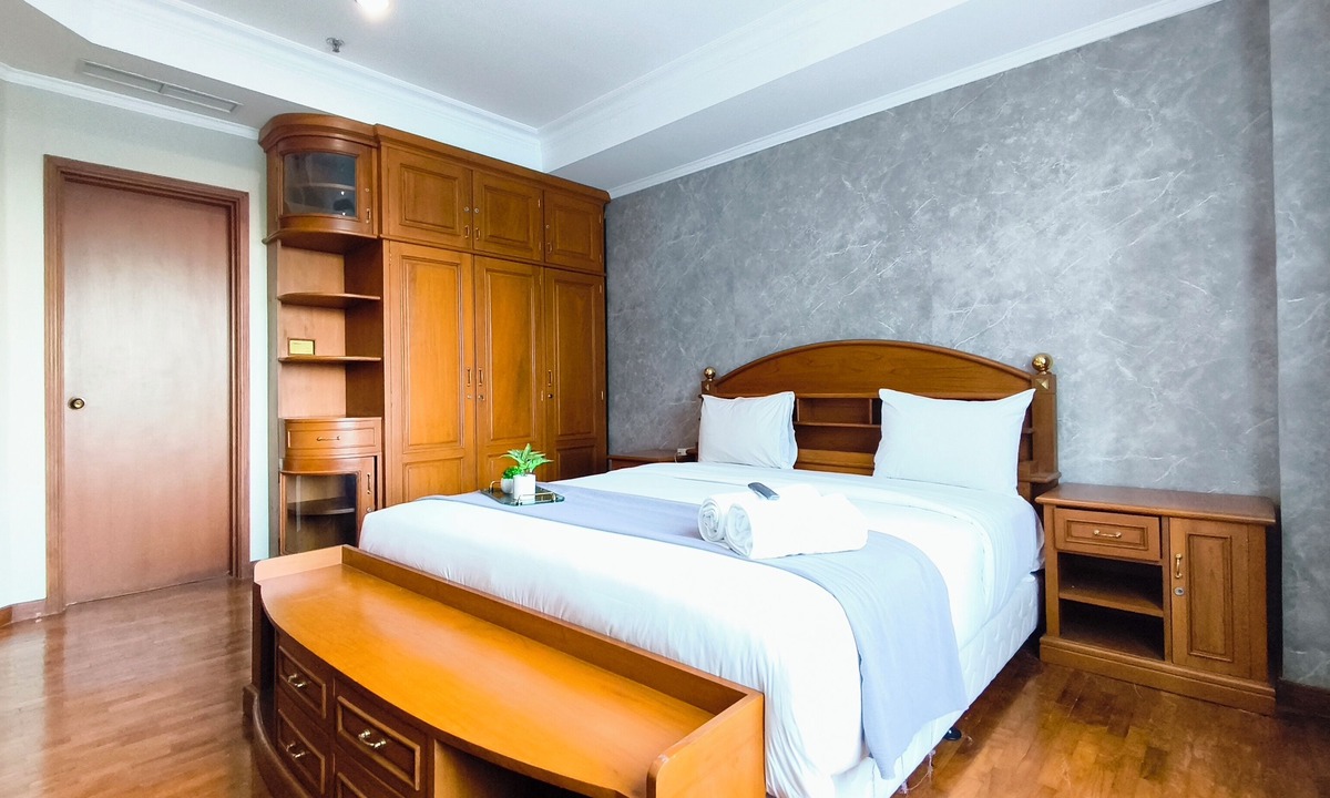 Surabaya Apartment | Prestige 3Br And Connecting Tunjungan Plaza Mall At Kondominium Regensi Apartment