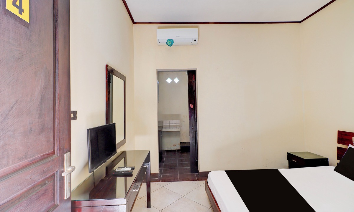 Panjer Hotel | Collection O Near Bali Royal Hospital Renon