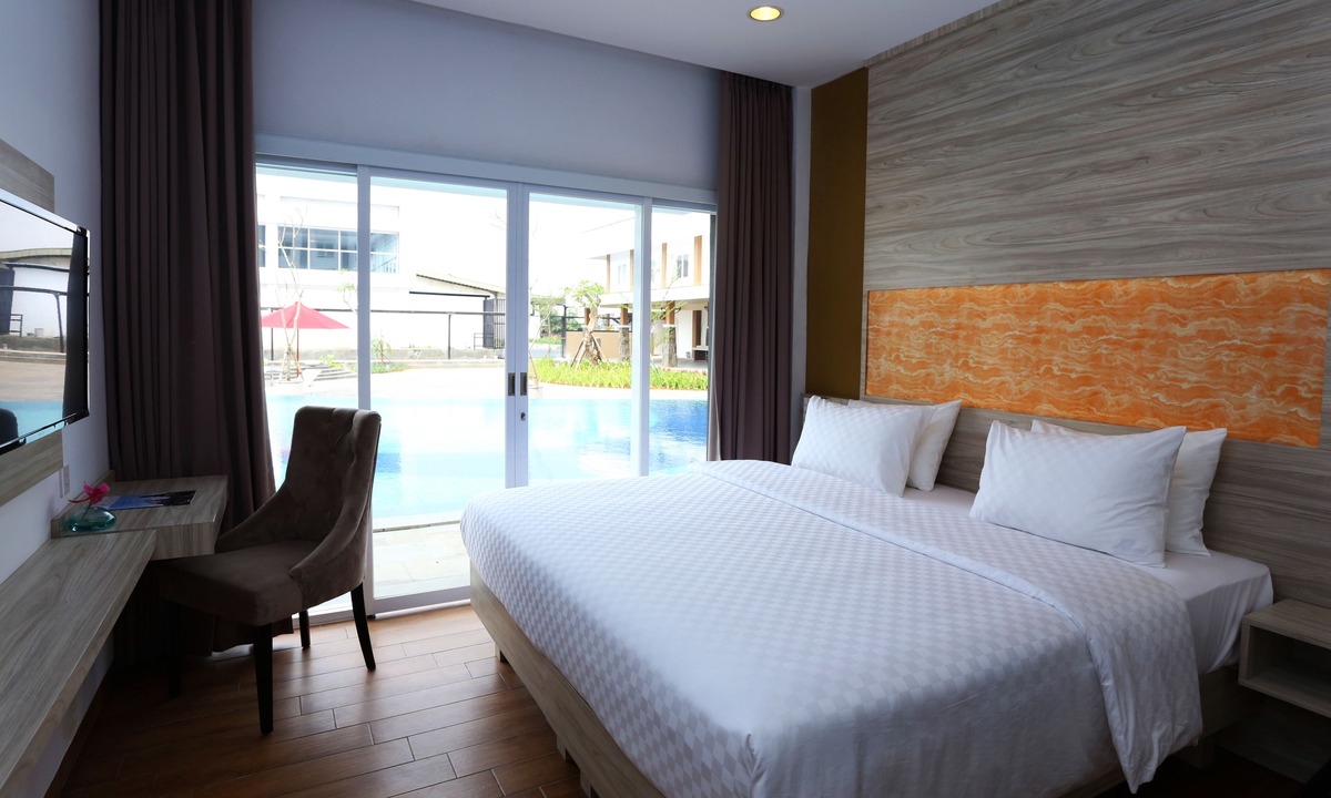 Karawang Hotel | Front One Akshaya Hotel Karawang