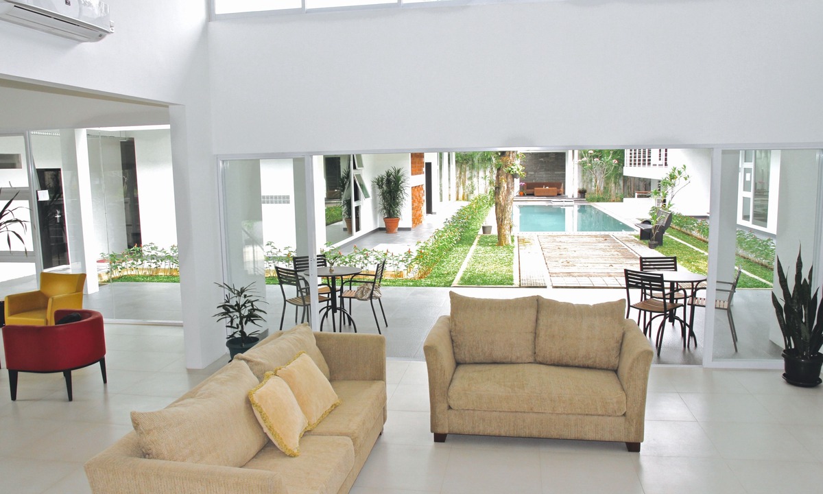Ragunan Hotel | Ampera Avenue Residence