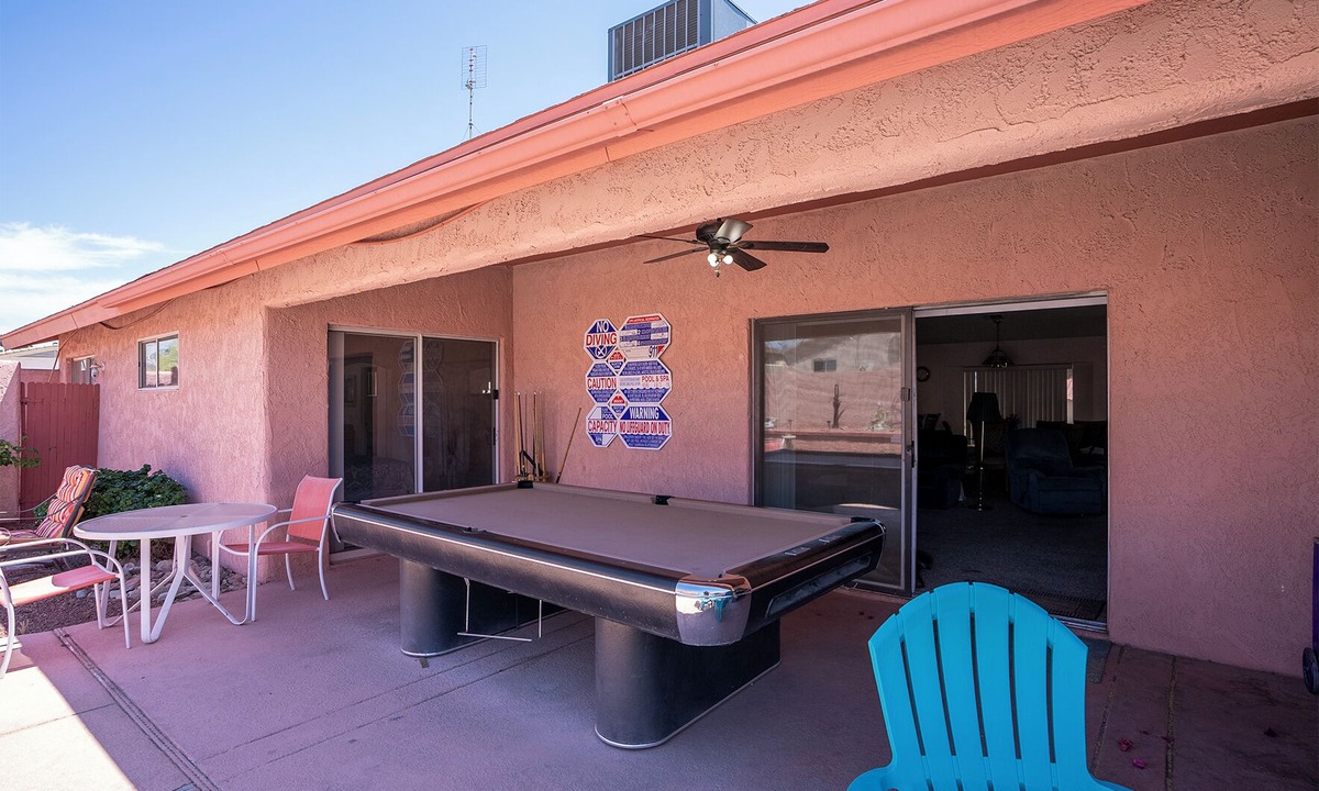 Lake Havasu City House | SNOWBIRD DISCNT! MONTHLY&WKLY Walk LONDON BR/TOWN 4+2 Heat Pool, HTub Cornhole!