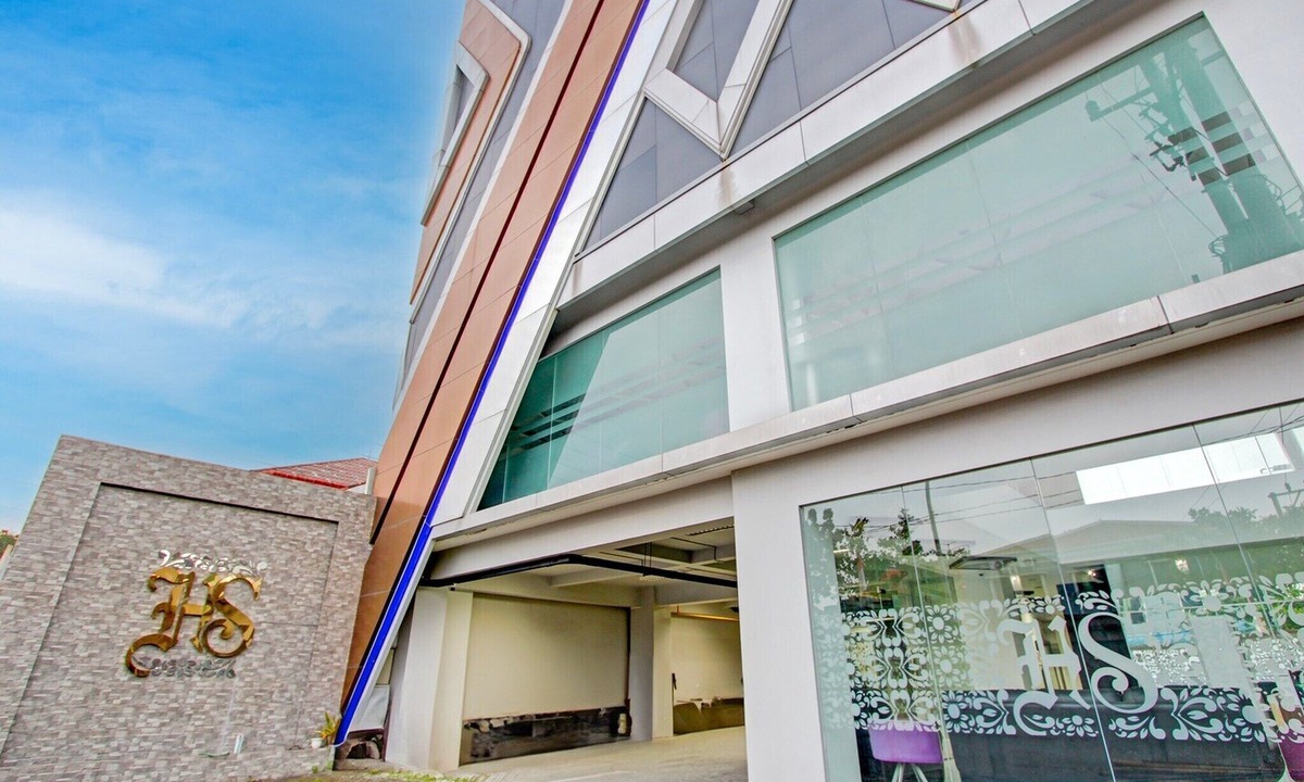 Semarang Utara House | Luxury Deluxe DBL Retreat W/ Free WiFi and Parking