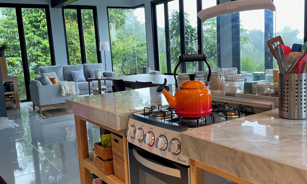 Cijeruk Bed & Breakfast | Eco-home on the mountain | Family & Nature Retreat in Bogor Indonesia