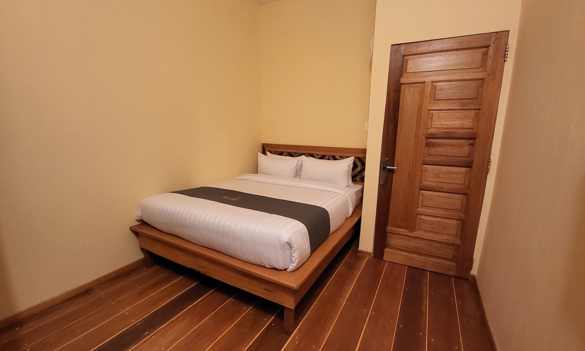 Tanjung Pinang Villa | Kelong Pancing Madu Tiga