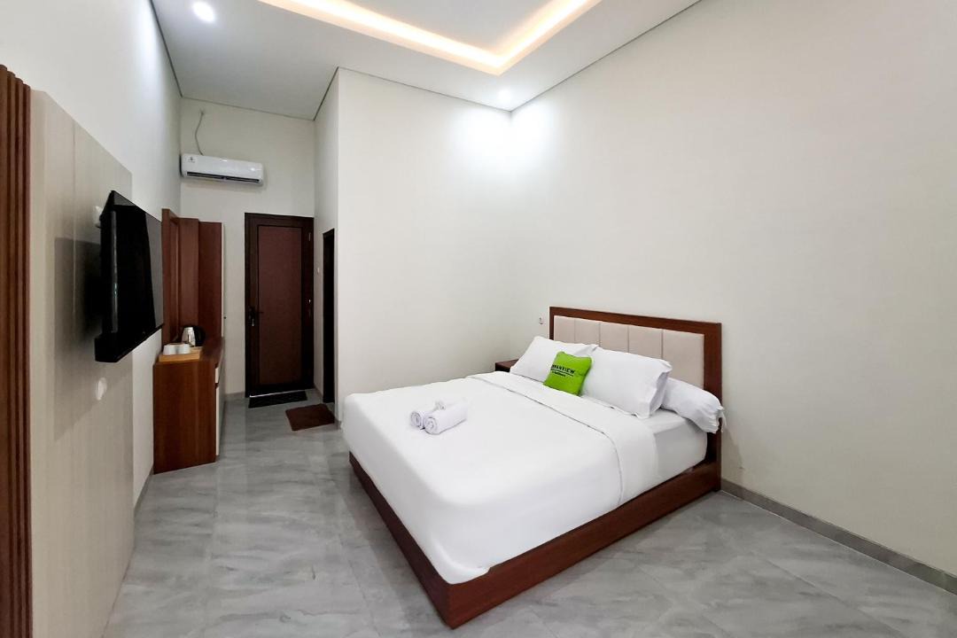 Colomadu House | Urbanview Mamio House Syariah near Exit Tol Klodran Solo