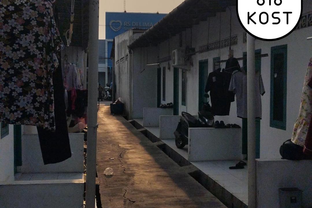 Karawang Timur House | 818 Kost Mas Ncun