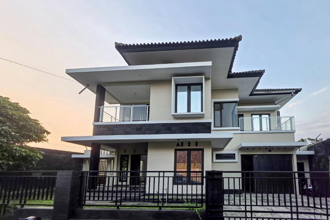 Temanggung Villa | The Lavana Chatue by Pulang Homestay