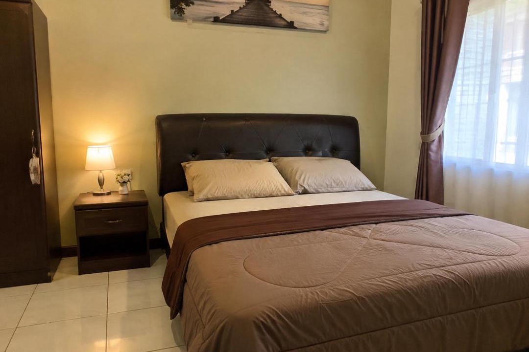 Tegal House | laras sasaras guest house