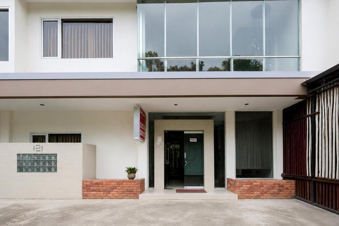 Balikpapan Hotel | Hotel O near Balikpapan International Airport formerly Barkah Guest House