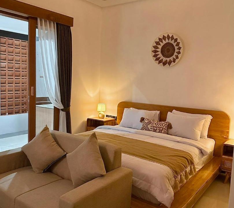 Seminyak House | Saroja Suites Guest House