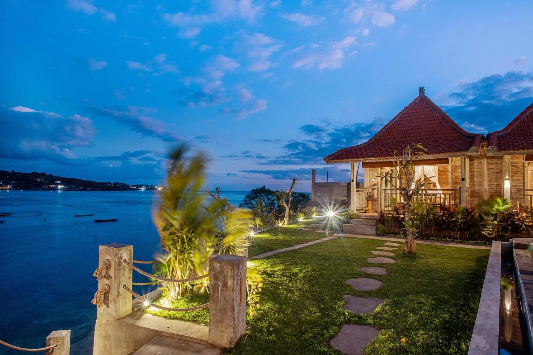 Lembongan Island Hotel | The Old Island Huts