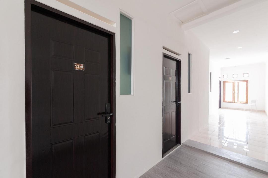 Bekasi Hotel | Urbanview Don Juan Pondok Gede by RedDoorz