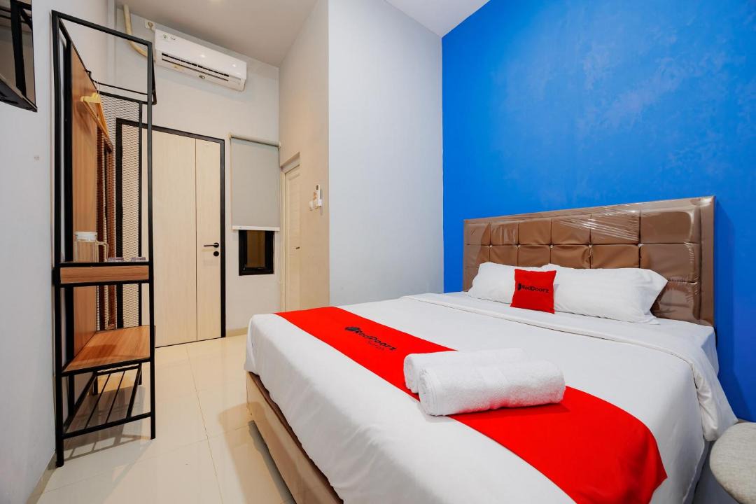 Tembalang Hotel | RedDoorz NH Syariah near UNIMUS 2 Semarang