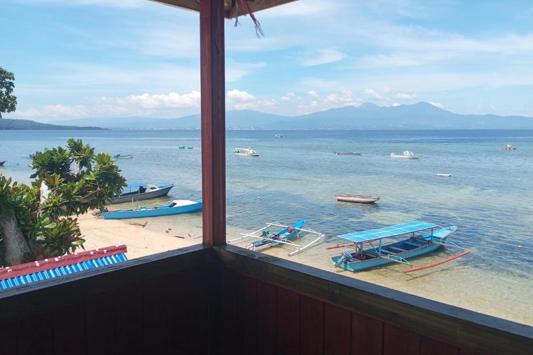 Bunaken House | Sunset Guest House & Bar