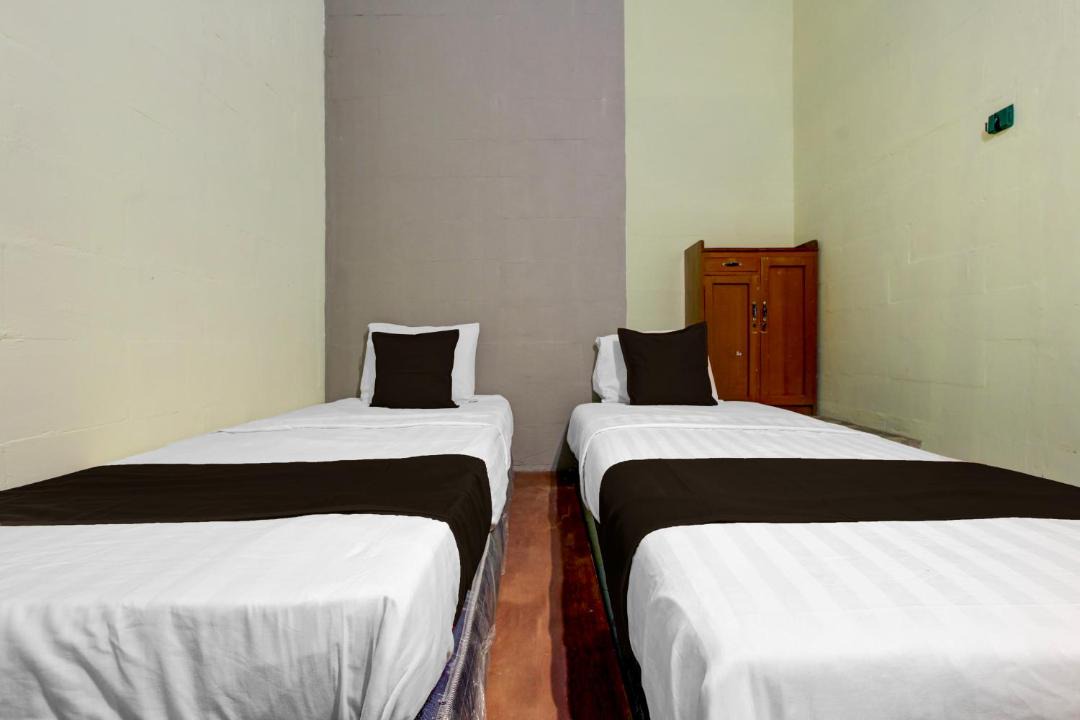 Semarang Utara Hotel | Hotel O near Ahmad Yani International Airport formerly North Bay Residence