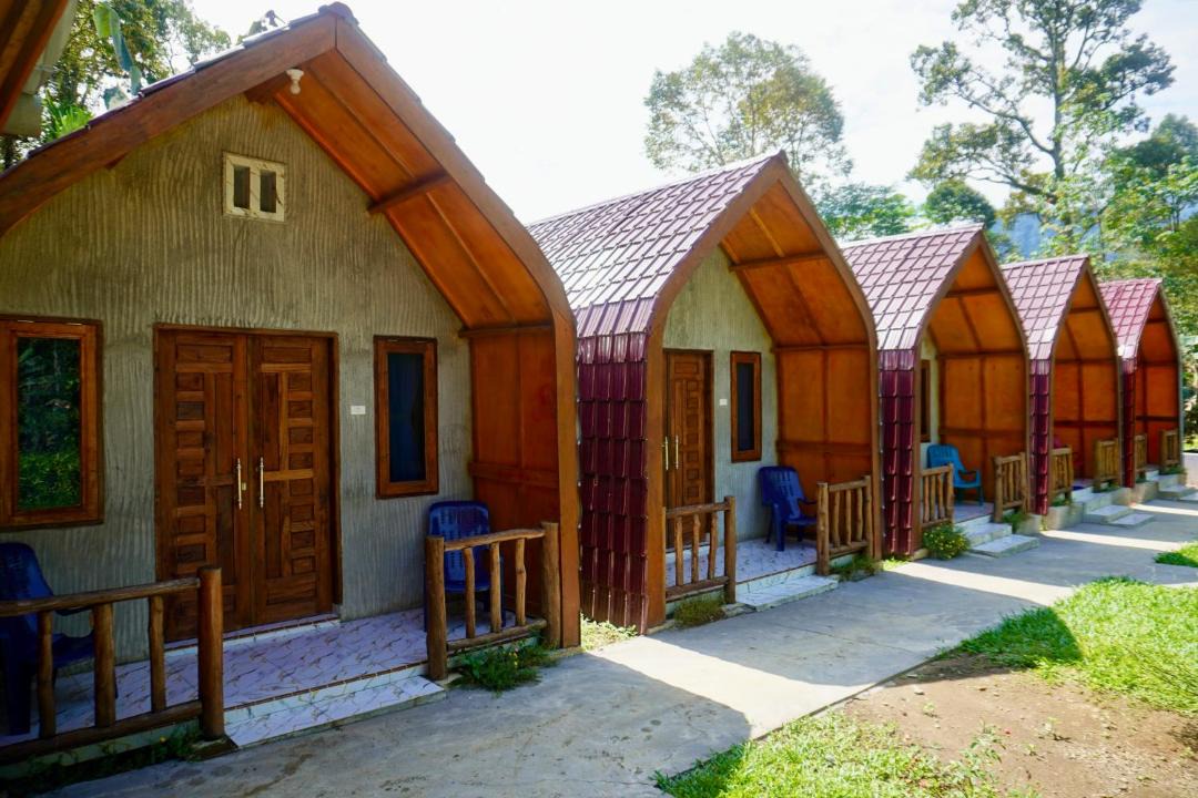 Bohorok Hotel | Ecotourism Bukit Lawang Bungalow