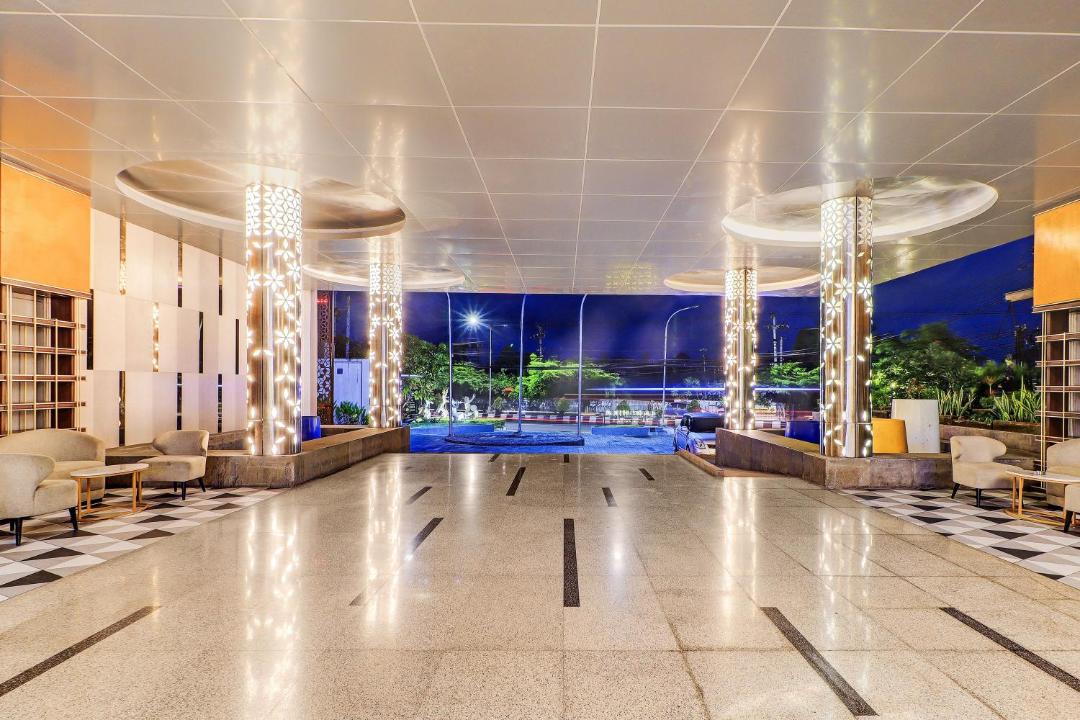 Sunset Road Hotel | Sunday Hotel Arshika Sunset Road