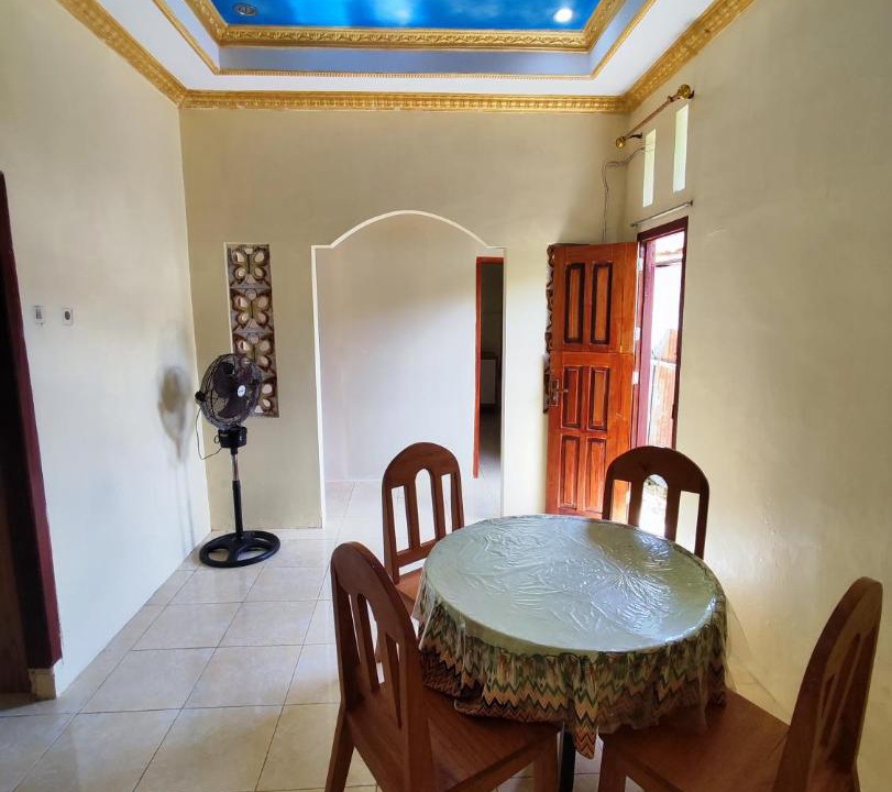 Bunaken House | FRANGKY HOMESTAY