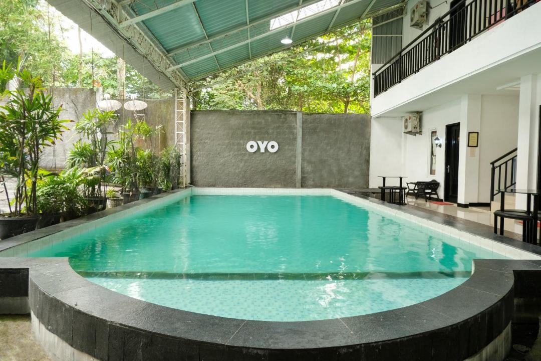 Depok Hotel | Hotel O Pondok Helomi