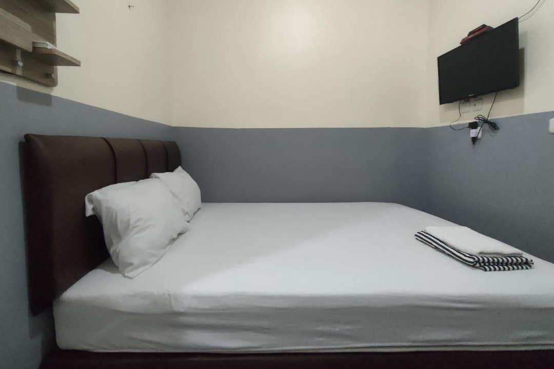 South Tangerang Hotel | Puspiptek Residence Syariah Mitra RedDoorz
