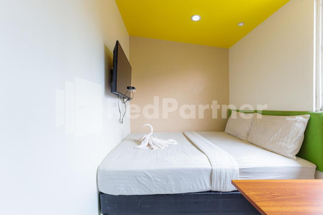 Mangga Besar Hotel | Ichiza Room RedPartner