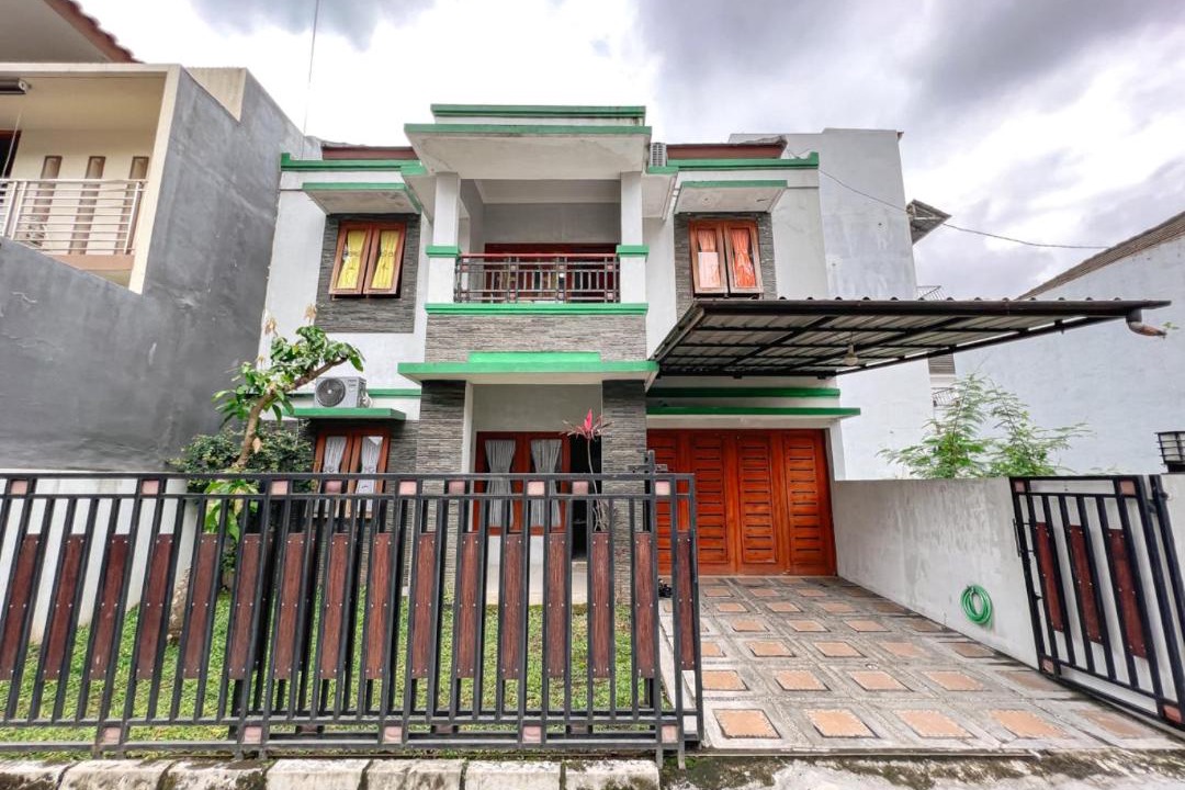 Catur Tunggal House | Homestay Syariah Ambarukmo Plaza by Simply Homy