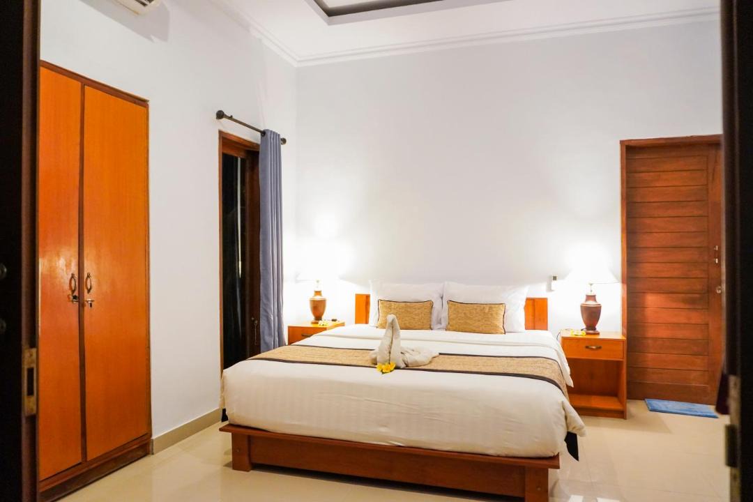 Mushroom Bay House | Pemuntalan Guesthouse