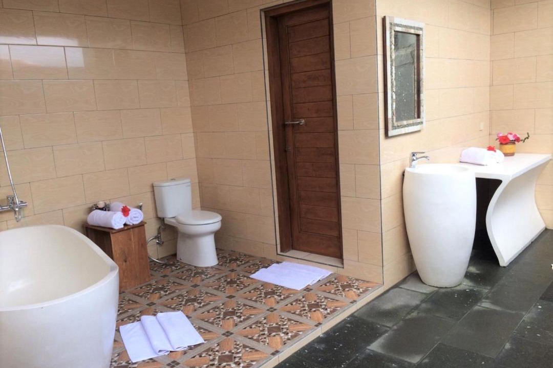 Banjartegehe House | Villa - Warung AromaChampuhan