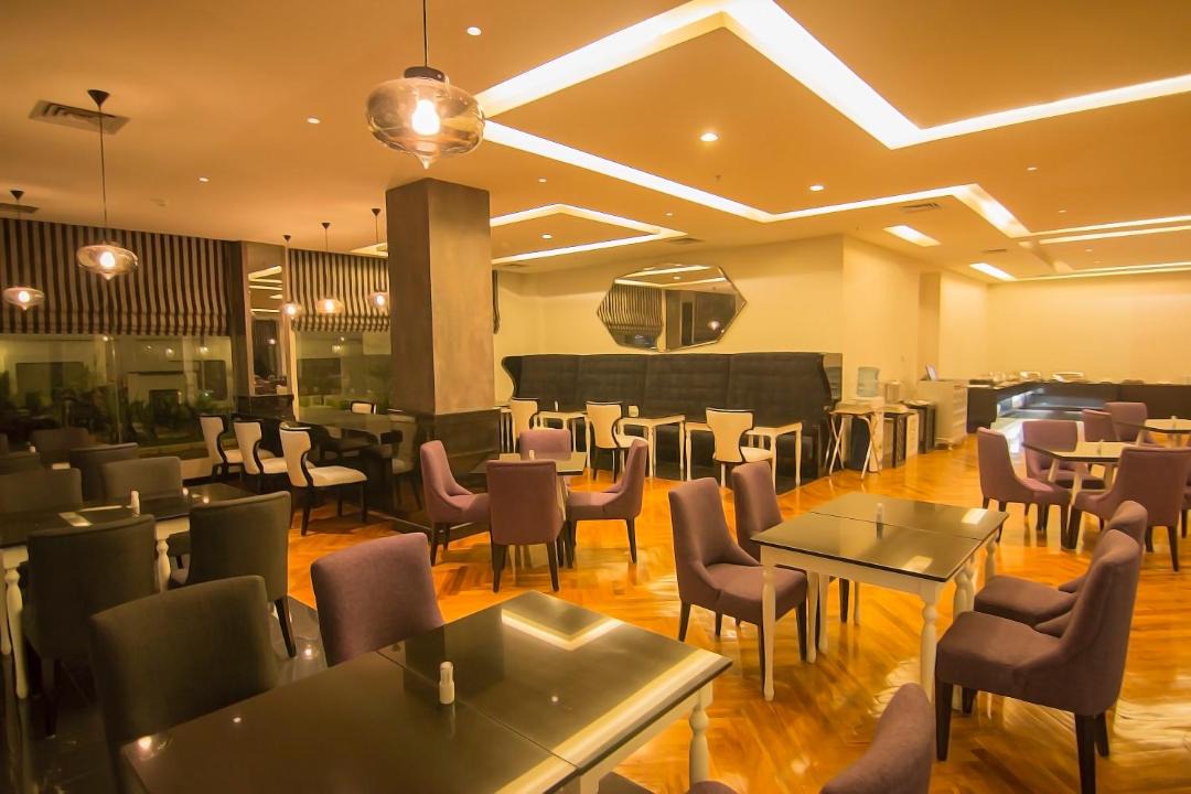 Senayan Hotel | Hotel Diradja