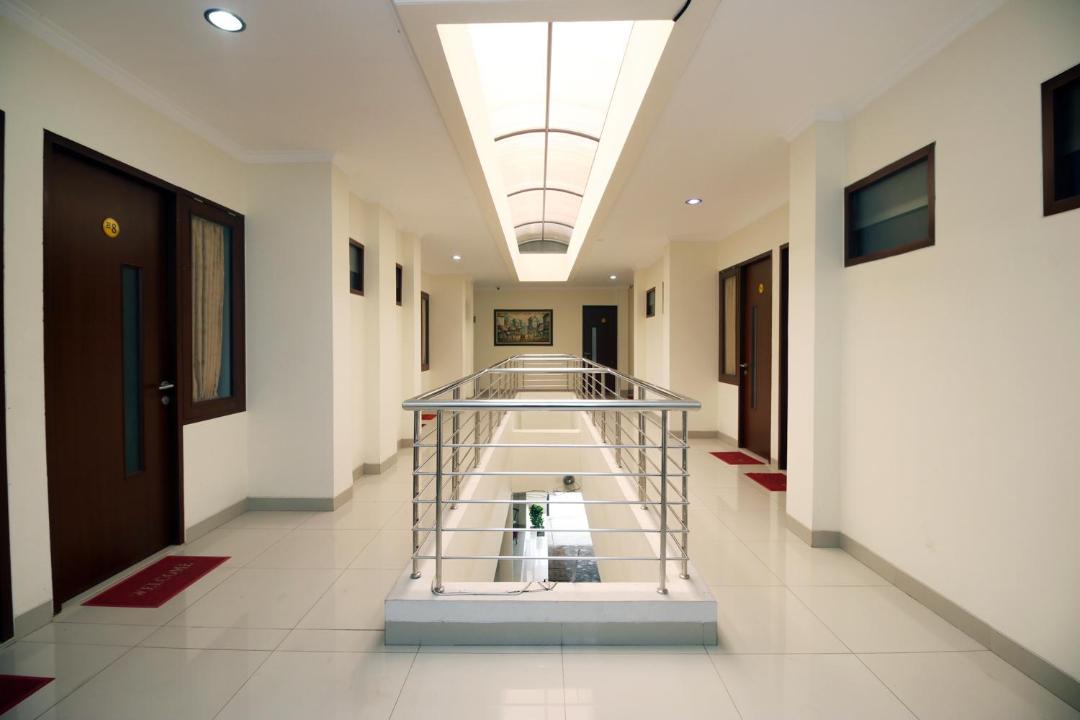 West Cirebon House | RedDoorz Plus near Cirebon Super Block Mall 2