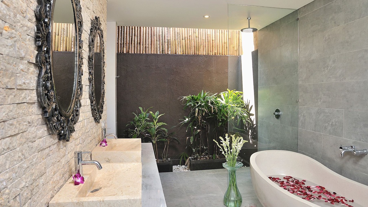 Photo of Bathroom in Drupadi