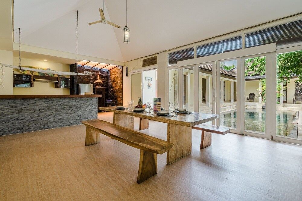 Photo of Livingroom in Sunset Road
