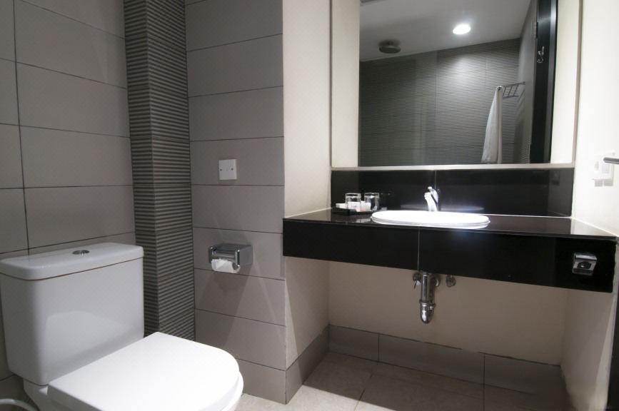 Photo of Bathroom in Sunset Road