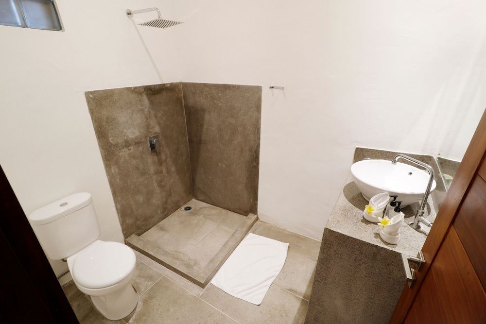 Photo of Bathroom in Batu Bolong